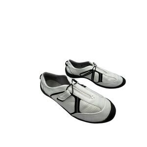 Privo By Clarks Leather women’s Tequini White/Black casual Athletic shoe Sz 10